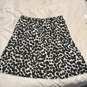 Banana Republic black and cream dots skirt